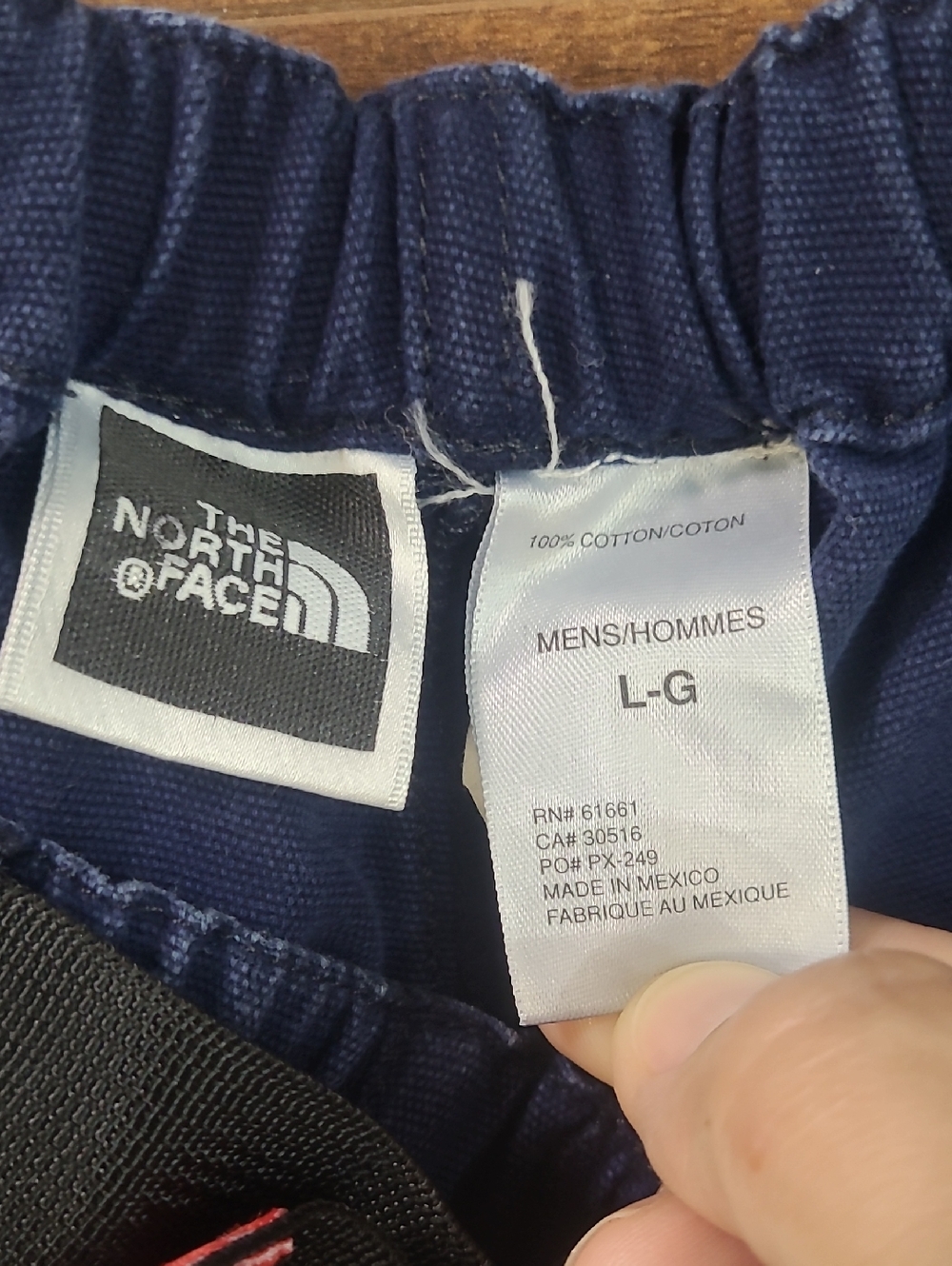 The North Face Navy Elastic Waist Shorts with Black Buckle - Picture 4 of 6
